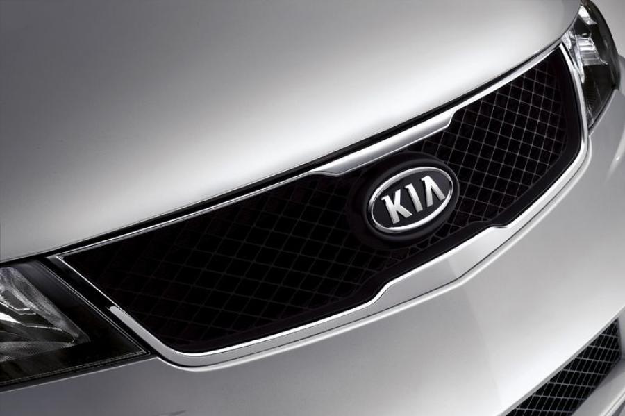  Kia Forte 2008 года  (фото 32 из 34)